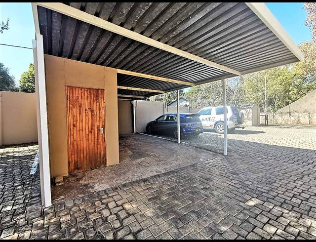 150M² BUSINESS TO LET IN CLUBVIEW